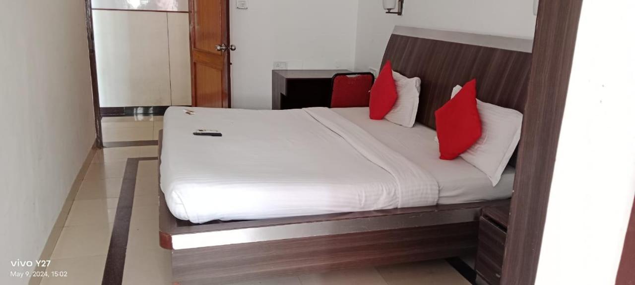 Mount Heera Hotel Chennai Ngoại thất bức ảnh