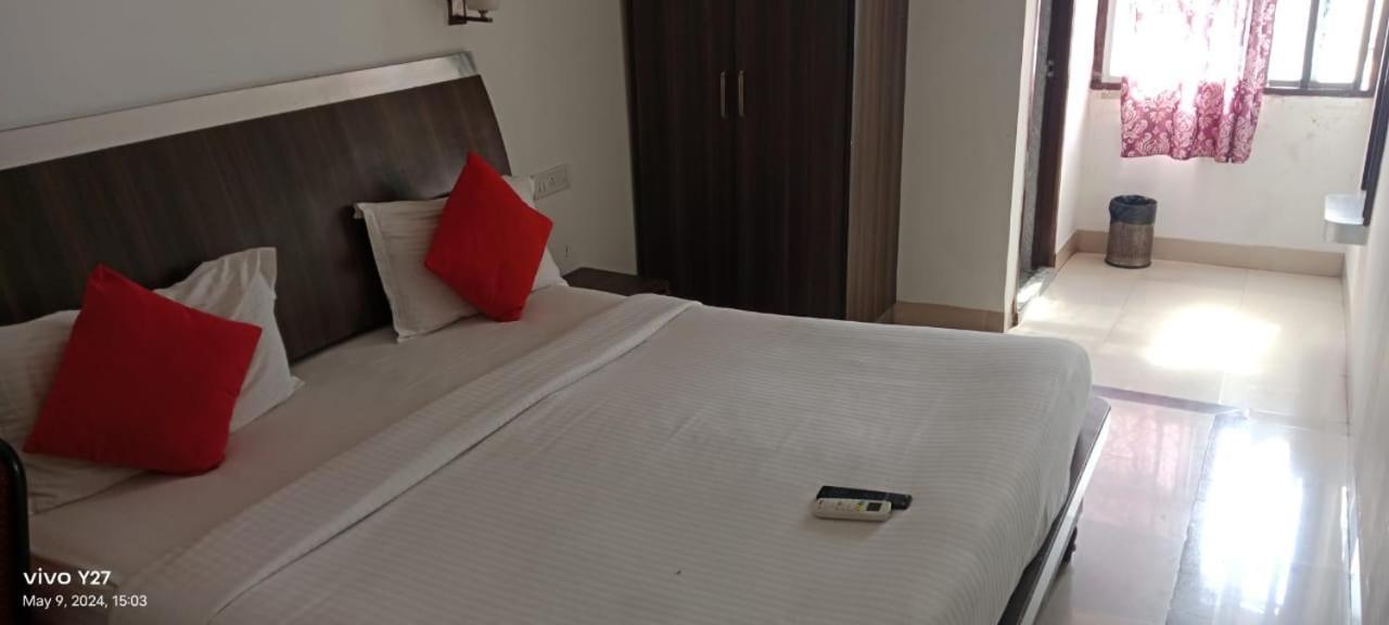 Mount Heera Hotel Chennai Ngoại thất bức ảnh