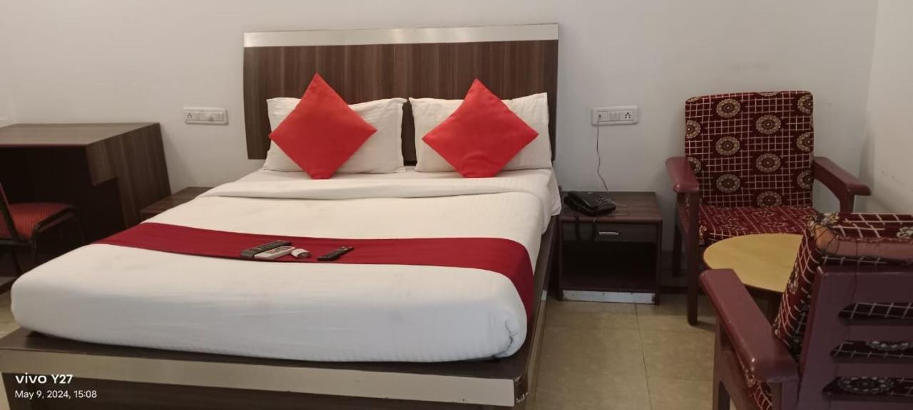 Mount Heera Hotel Chennai Ngoại thất bức ảnh