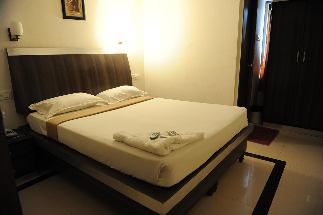 Mount Heera Hotel Chennai Ngoại thất bức ảnh