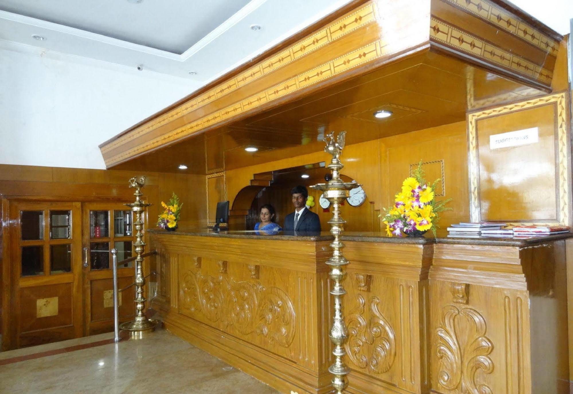 Mount Heera Hotel Chennai Ngoại thất bức ảnh